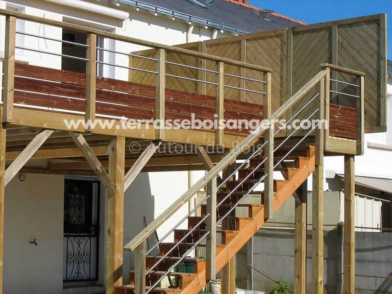 construction terrasse bois sur pilotis