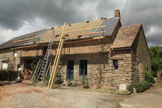 Toiture en ardoise : caractéristiques et avantages