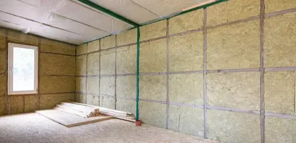 Quel est le prix d’une solution d’isolation phonique de plafond efficace ?